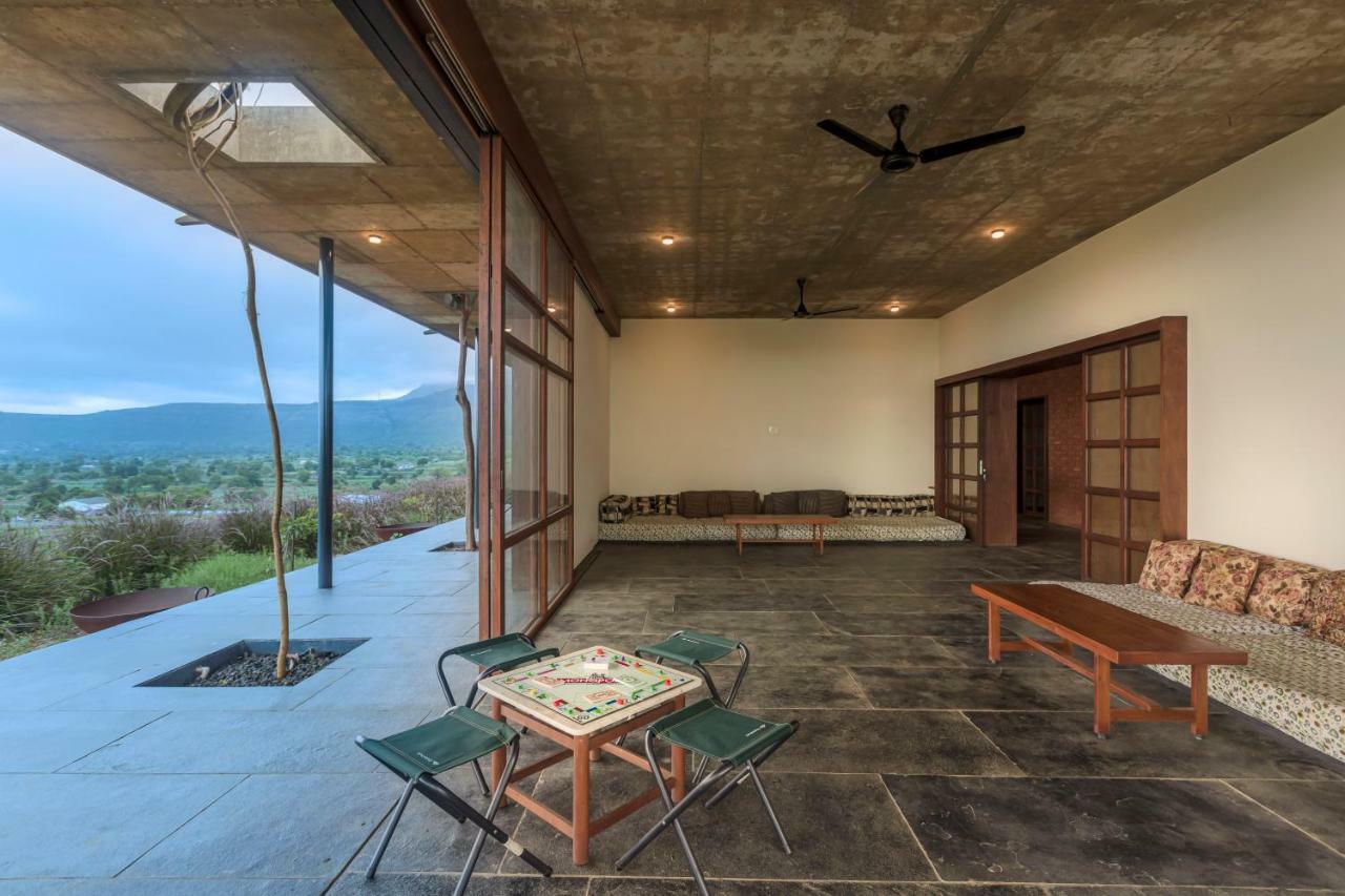 Saffronstays Zen, Igatpuri - Lake-View Villa With Indoor And Outdoor Games Esterno foto